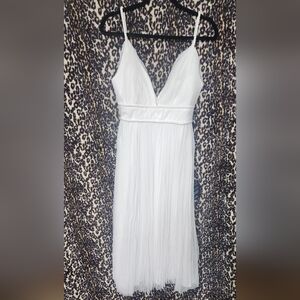 Lulu's White Pleated Midi Dress